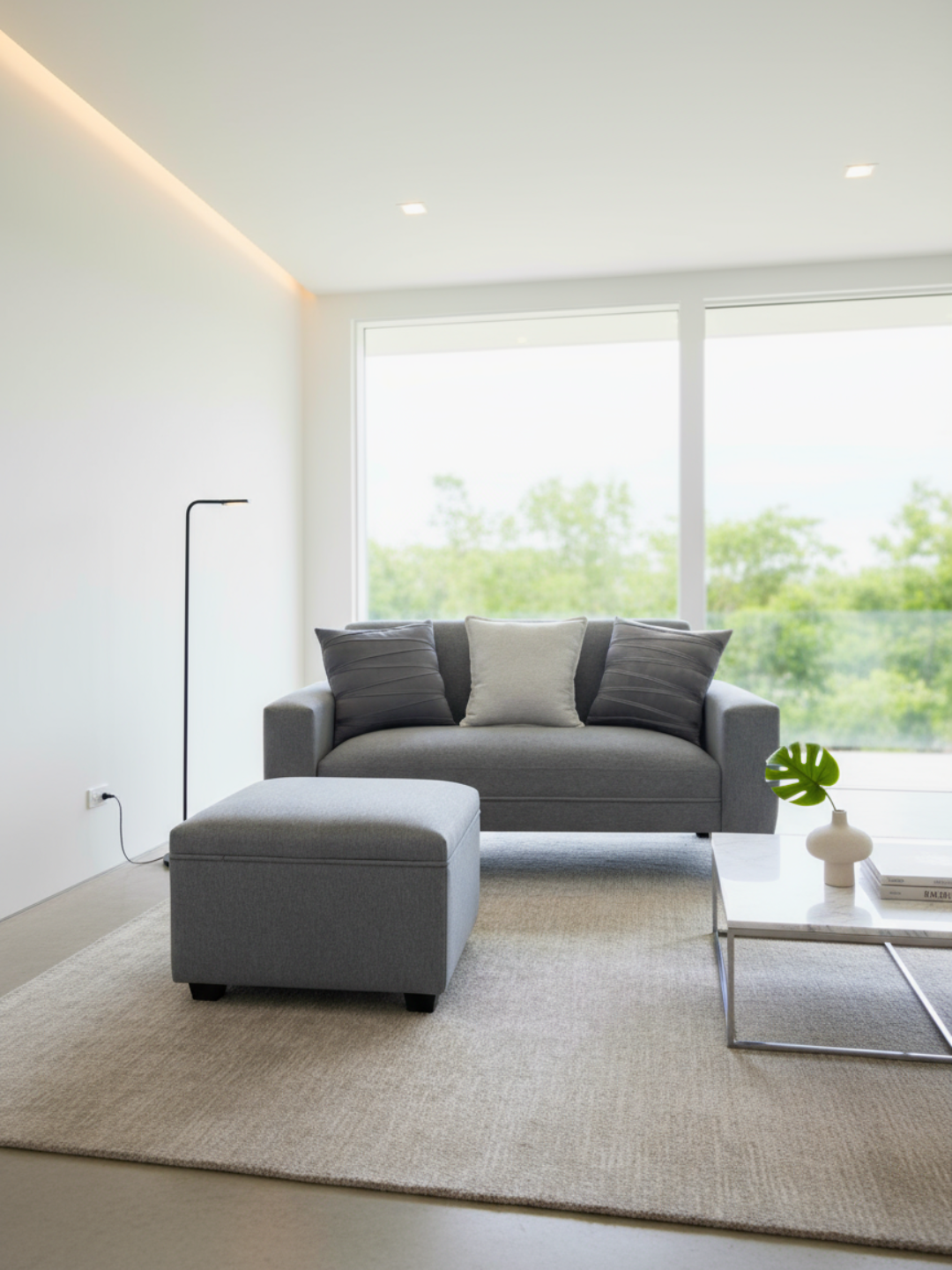 Sofá Sydney 1.50 + Puff gigante 62 cm Lino gris claro