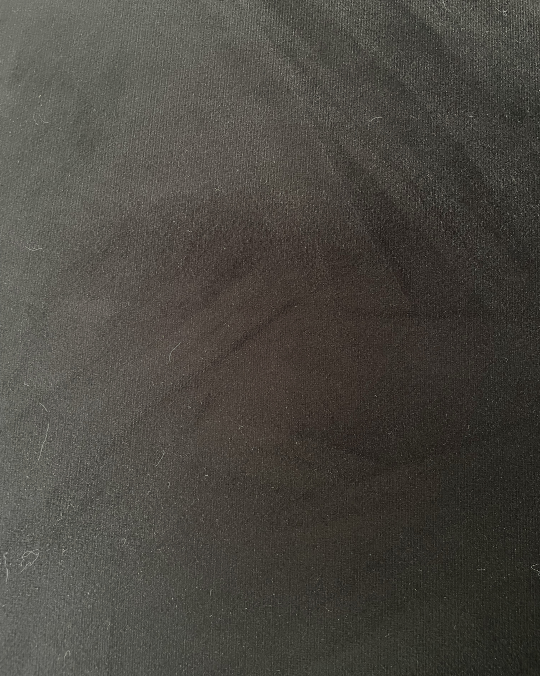 Sofá Sidney 1.50 | Felpa (Terciopelo) negro