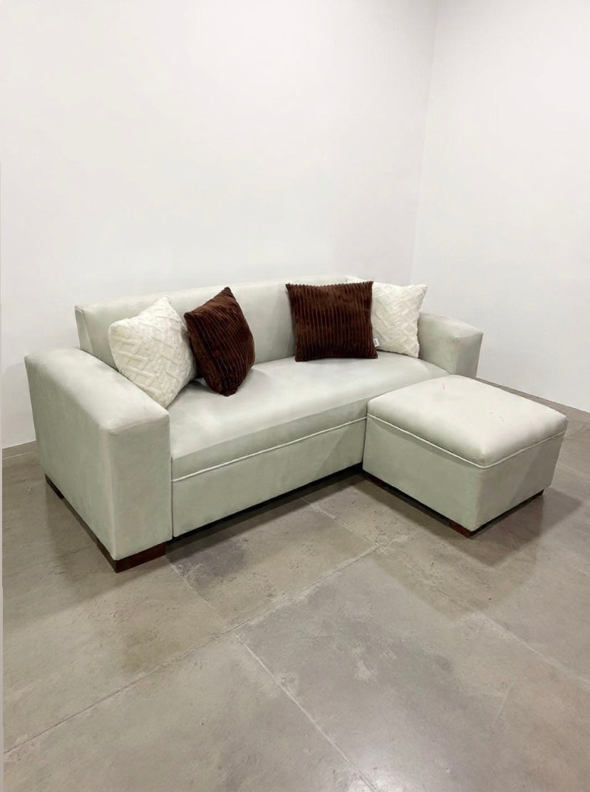 Sofá cama Oporto cuadrado 2.00 mts | Felpa crudo +Puff 62cm Lino Crudo
