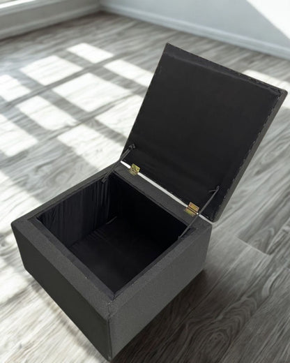 Sofá Sydney 1.50 + Puff gigante 62x62cm con tapa