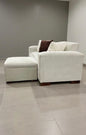 Sofá cama Oporto cuadrado 2.00 mts | Felpa crudo +Puff 62cm Lino Crudo