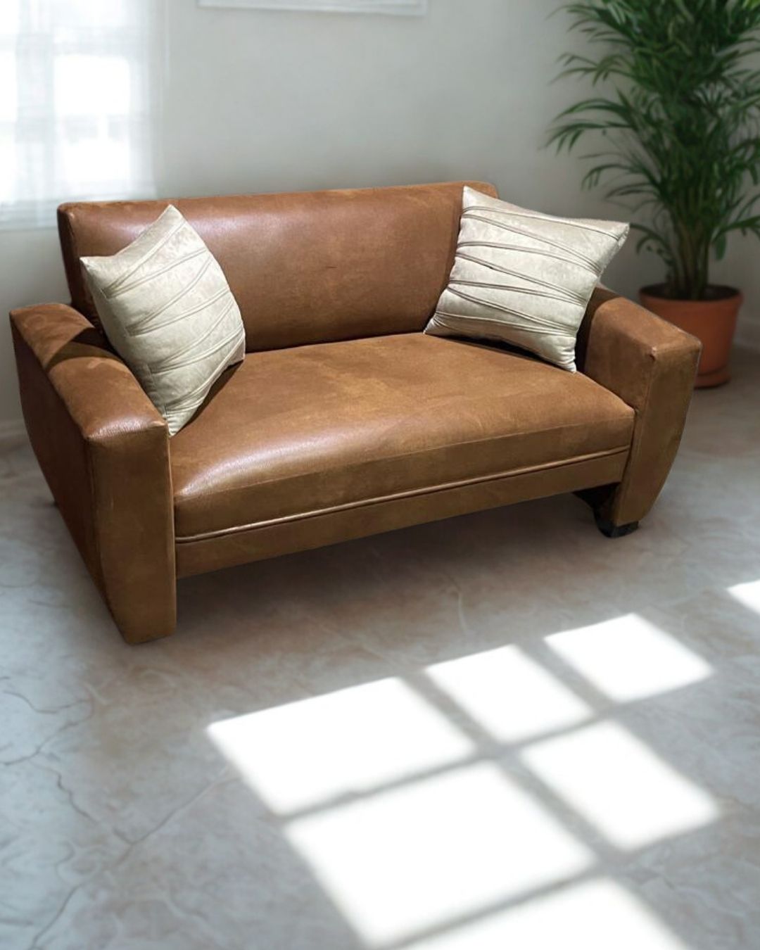 Sofá Sidney 1.50 | Cuero uruguayo Café