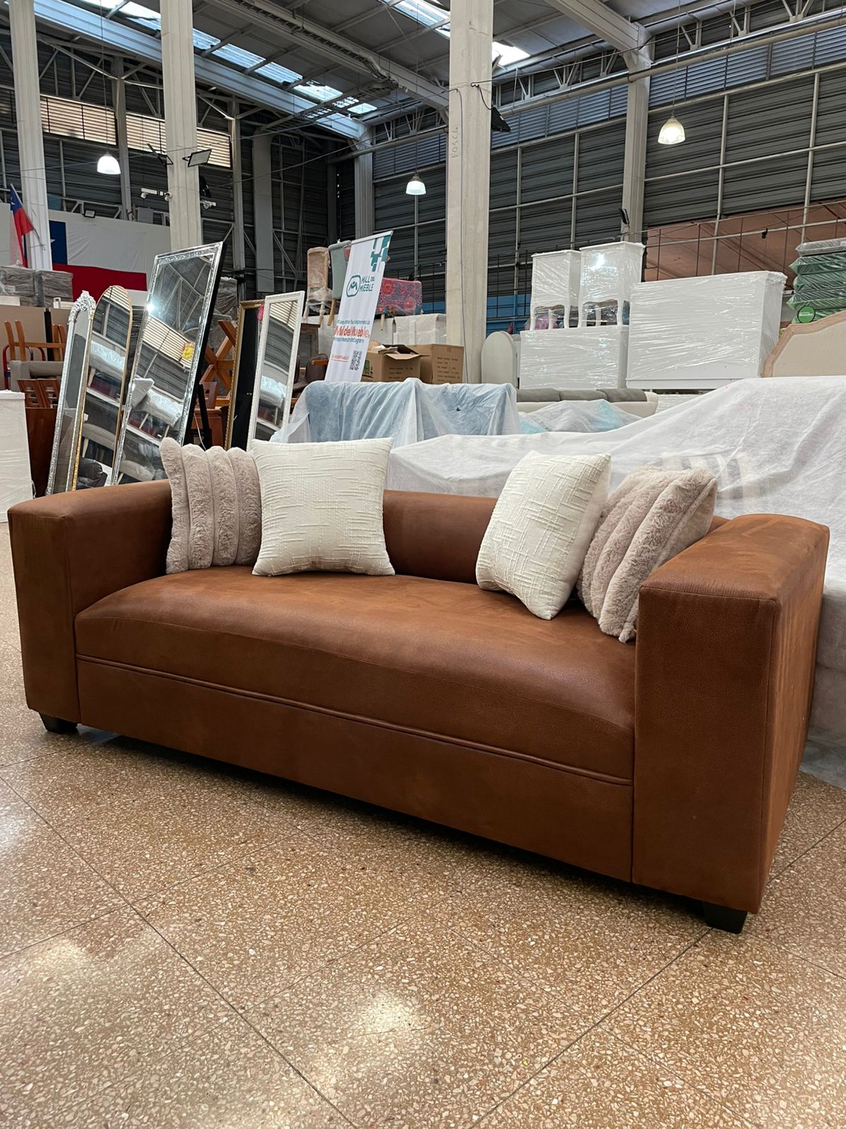 Sofá Prisma Indigo 2.00 | Cuero uruguayo Café